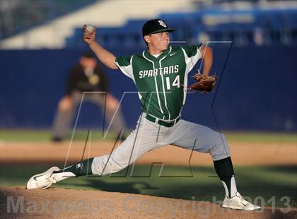 Thumbnail 2 in Pacifica vs. De La Salle (Hard 9 National Classic) photogallery.