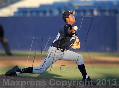Thumbnail 2 in Pacifica vs. De La Salle (Hard 9 National Classic) photogallery.