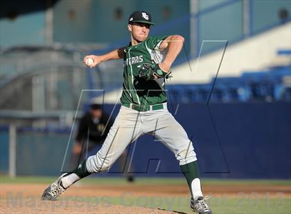 Thumbnail 3 in Pacifica vs. De La Salle (Hard 9 National Classic) photogallery.