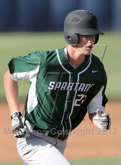 Thumbnail 2 in Pacifica vs. De La Salle (Hard 9 National Classic) photogallery.