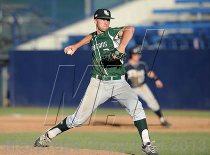 Thumbnail 2 in Pacifica vs. De La Salle (Hard 9 National Classic) photogallery.