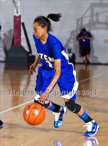 Thumbnail 3 in Angleton vs. Ozen (4A Region III Semifinal) photogallery.