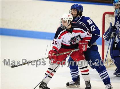 Thumbnail 2 in Darien vs. Glastonbury (CIAC Division I Quarterfinal) photogallery.