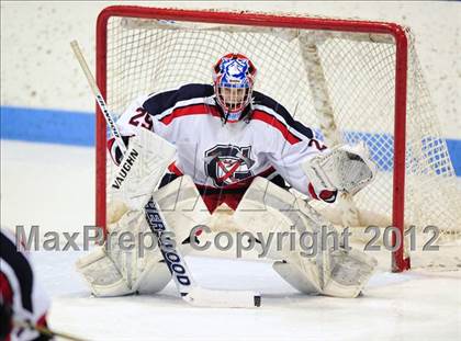 Thumbnail 3 in Darien vs. Glastonbury (CIAC Division I Quarterfinal) photogallery.