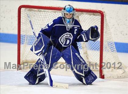 Thumbnail 3 in Darien vs. Glastonbury (CIAC Division I Quarterfinal) photogallery.