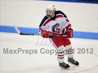 Thumbnail 1 in Darien vs. Glastonbury (CIAC Division I Quarterfinal) photogallery.