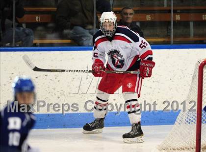 Thumbnail 3 in Darien vs. Glastonbury (CIAC Division I Quarterfinal) photogallery.