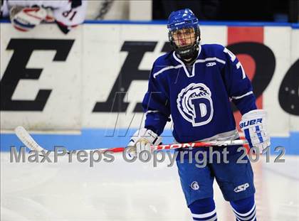 Thumbnail 2 in Darien vs. Glastonbury (CIAC Division I Quarterfinal) photogallery.