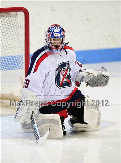 Thumbnail 2 in Darien vs. Glastonbury (CIAC Division I Quarterfinal) photogallery.