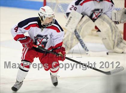 Thumbnail 1 in Darien vs. Glastonbury (CIAC Division I Quarterfinal) photogallery.