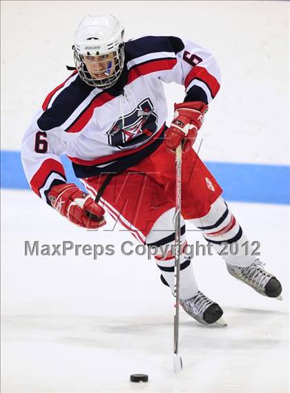 Thumbnail 3 in Darien vs. Glastonbury (CIAC Division I Quarterfinal) photogallery.