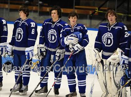 Thumbnail 3 in Darien vs. Glastonbury (CIAC Division I Quarterfinal) photogallery.