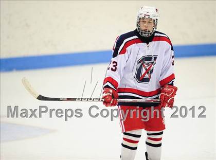 Thumbnail 2 in Darien vs. Glastonbury (CIAC Division I Quarterfinal) photogallery.