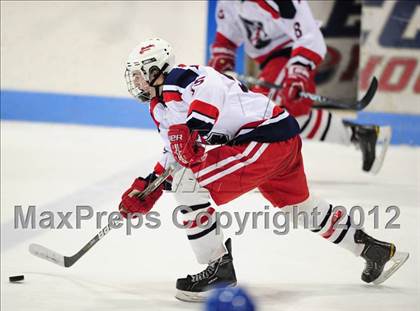 Thumbnail 3 in Darien vs. Glastonbury (CIAC Division I Quarterfinal) photogallery.