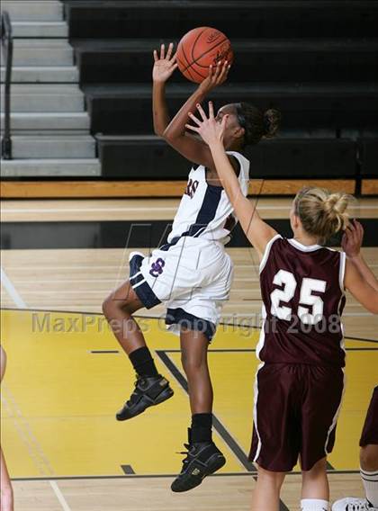 Thumbnail 2 in Steele Canyon vs. Rancho Buena Vista (So Cal Holiday Classic) photogallery.