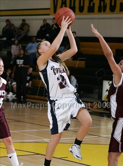 Thumbnail 3 in Steele Canyon vs. Rancho Buena Vista (So Cal Holiday Classic) photogallery.