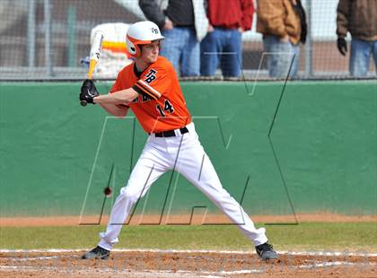Thumbnail 1 in Tom Bean vs Howe (Farmersville Invitational) photogallery.