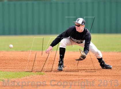 Thumbnail 3 in Tom Bean vs Howe (Farmersville Invitational) photogallery.