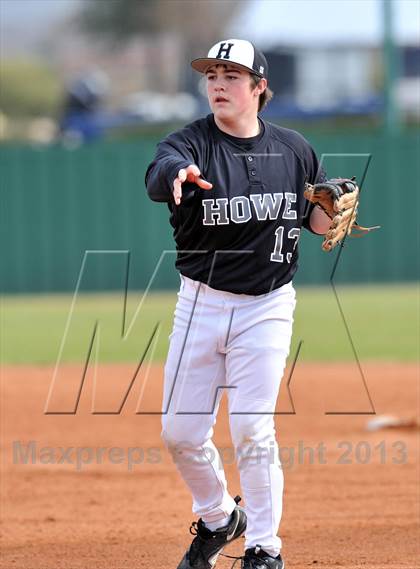 Thumbnail 1 in Tom Bean vs Howe (Farmersville Invitational) photogallery.