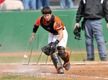 Thumbnail 3 in Tom Bean vs Howe (Farmersville Invitational) photogallery.