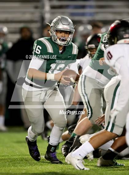 Thumbnail 3 in De La Salle @ Monte Vista (CIF NCS D1 Semi Finals) photogallery.