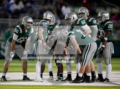 Thumbnail 2 in De La Salle @ Monte Vista (CIF NCS D1 Semi Finals) photogallery.