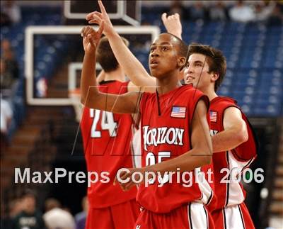 Thumbnail 2 in Horizon vs. Sacred Heart Cathedral (CIF State D4 Final) photogallery.