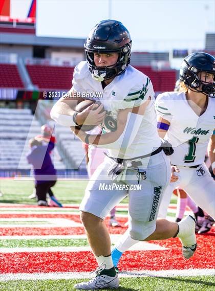 Thumbnail 3 in Green Canyon vs Crimson Cliffs (UHSAA 4A Final) photogallery.
