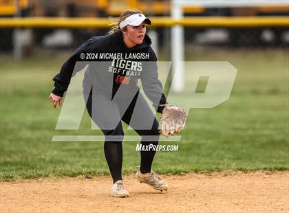 Thumbnail 2 in North Hunterdon @ South Plainfield (scrimmage) photogallery.