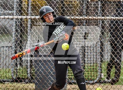 Thumbnail 3 in North Hunterdon @ South Plainfield (scrimmage) photogallery.