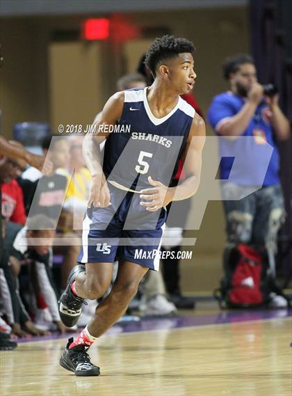 Thumbnail 3 in Imhotep Charter vs. University (City of Palms Classic) photogallery.