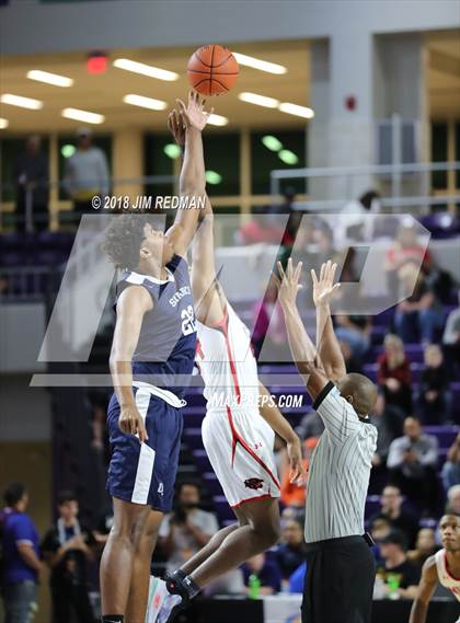 Thumbnail 1 in Imhotep Charter vs. University (City of Palms Classic) photogallery.