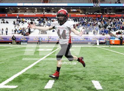 Thumbnail 2 in Glens Falls vs. Batavia (NYSPHSAA Class B Final) photogallery.
