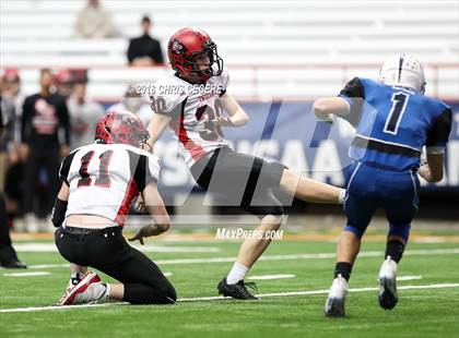 Thumbnail 1 in Glens Falls vs. Batavia (NYSPHSAA Class B Final) photogallery.