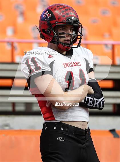 Thumbnail 3 in Glens Falls vs. Batavia (NYSPHSAA Class B Final) photogallery.