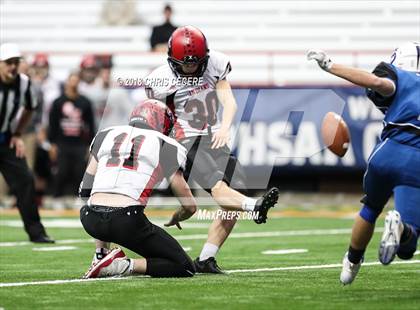 Thumbnail 3 in Glens Falls vs. Batavia (NYSPHSAA Class B Final) photogallery.