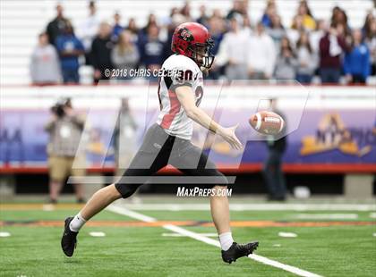 Thumbnail 3 in Glens Falls vs. Batavia (NYSPHSAA Class B Final) photogallery.