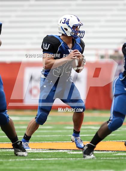 Thumbnail 2 in Glens Falls vs. Batavia (NYSPHSAA Class B Final) photogallery.