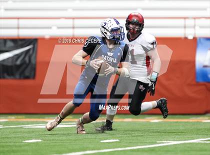 Thumbnail 2 in Glens Falls vs. Batavia (NYSPHSAA Class B Final) photogallery.