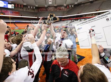 Thumbnail 3 in Glens Falls vs. Batavia (NYSPHSAA Class B Final) photogallery.