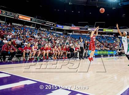 Thumbnail 3 in McClatchy vs. St. Mary's (CIF SJS D1 Final) photogallery.