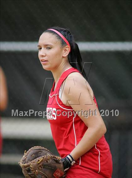 Thumbnail 3 in North Rockland vs. Roy C Ketcham (Section 1 Class AA Final) photogallery.