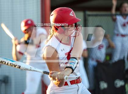 Thumbnail 3 in Bells @ Pottsboro photogallery.