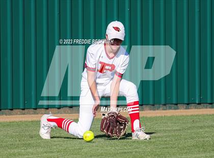 Thumbnail 3 in Bells @ Pottsboro photogallery.