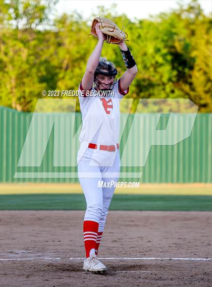 Thumbnail 1 in Bells @ Pottsboro photogallery.