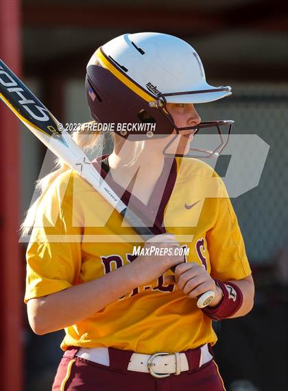 Thumbnail 3 in Bells @ Pottsboro photogallery.
