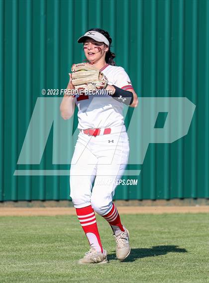 Thumbnail 2 in Bells @ Pottsboro photogallery.