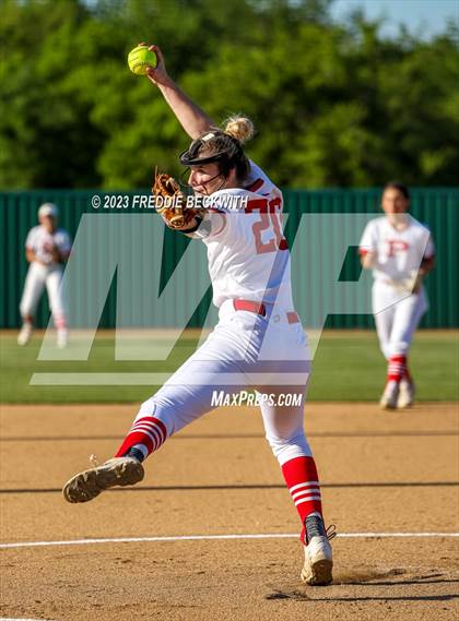 Thumbnail 1 in Bells @ Pottsboro photogallery.