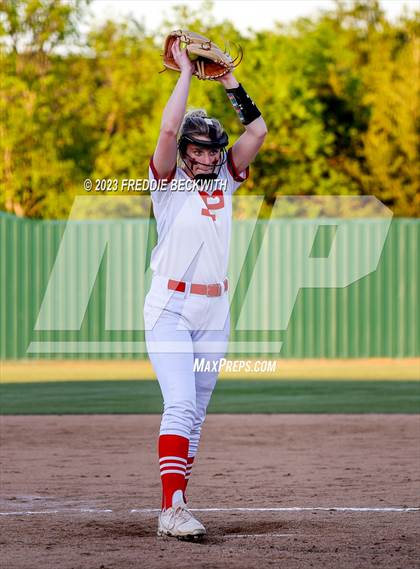 Thumbnail 3 in Bells @ Pottsboro photogallery.
