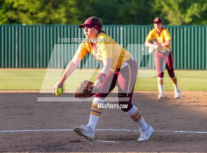 Thumbnail 2 in Bells @ Pottsboro photogallery.